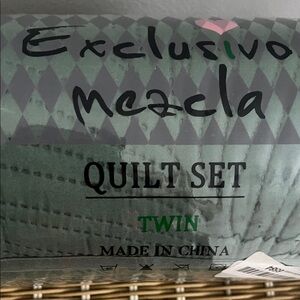 Green Quilt Set